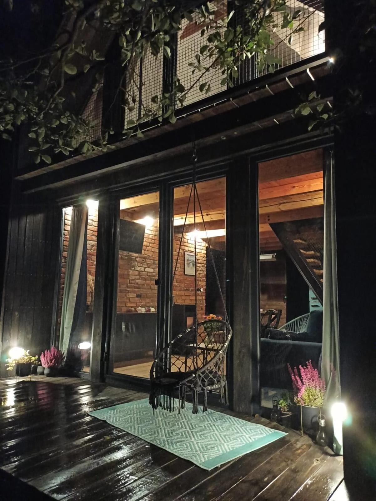 Miedzy Olchami Domek Nad Jeziorem. Noclegi Caloroczne. Cisza, Spokoj. バルチェボ エクステリア 写真